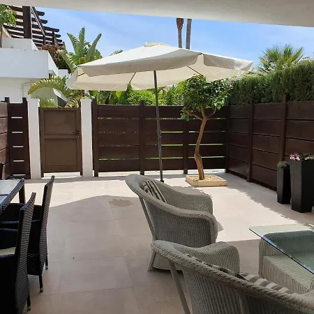 Charming Sunny Row House * Alicante